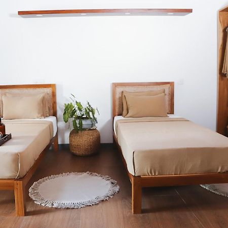 فندق Roots Retreat أونا واتونا الغرفة الصورة