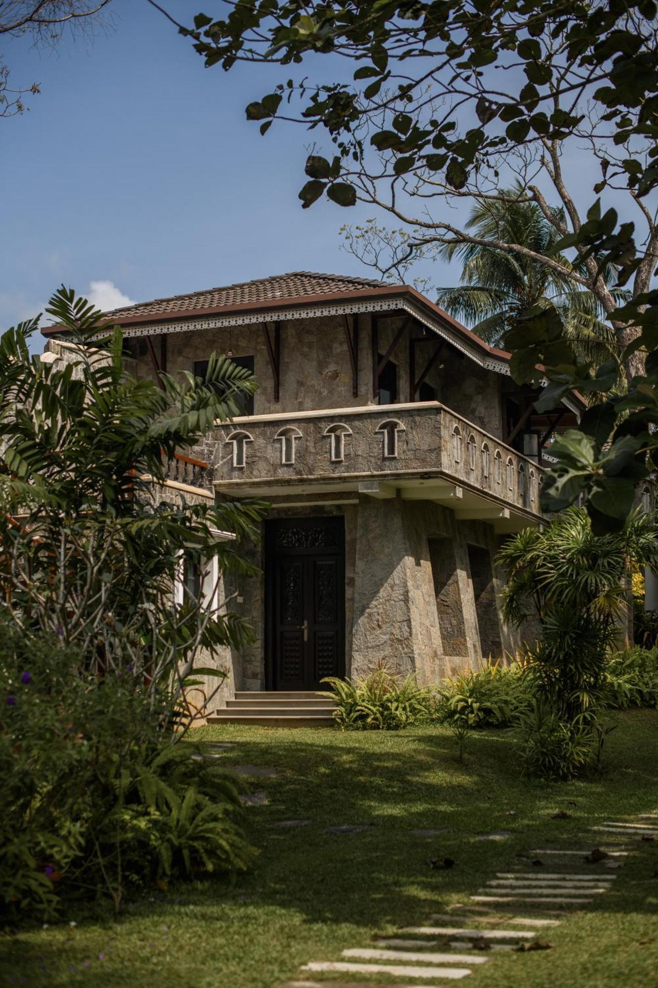 فندق Roots Retreat أونا واتونا المظهر الخارجي الصورة